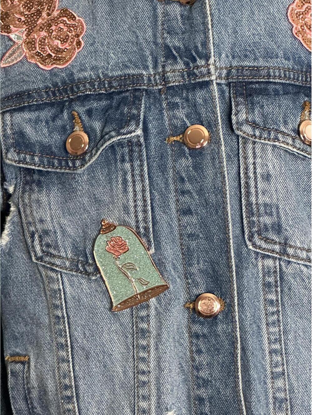Disney distressed jean jacket Size 7/8 denim medium wash sequin embroidered - Picture 7 of 9